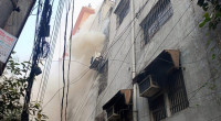 Fire breaks at Paltan building