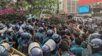 Students protest in Dhaka demanding Home Adviser’s resignation