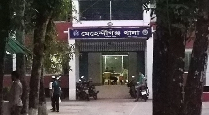 বরিশালে ইউপি চেয়ারম্যানকে মারধর, গ্রেফতার ৩