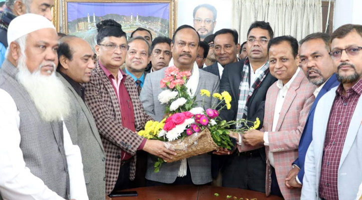 দুর্নীতিবাজ-টাকা পাচারকারীদের বিরুদ্ধে ব্যবস্থা নেওয়া উচিত: চুন্নু 