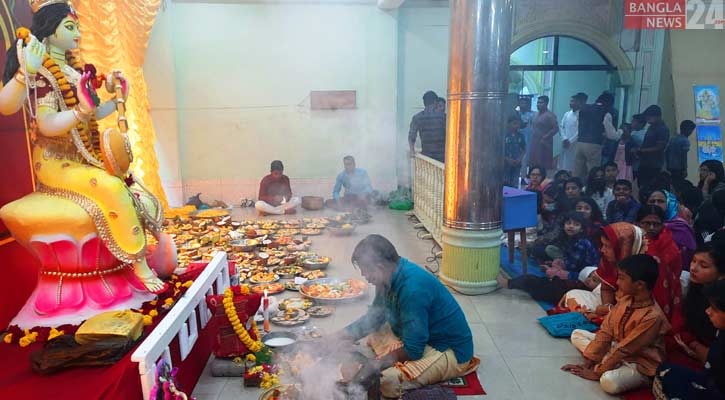 নানা আয়োজনে বান্দরবানে সরস্বতী পূজা