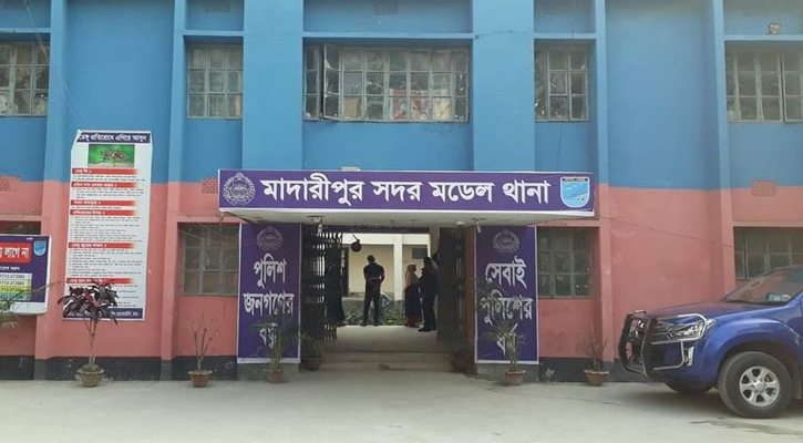 হত্যা মামলার আসামিকে কুপিয়ে খুন