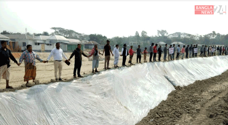 ফরিদপুরে নদীর গতিপথ বন্ধ করে বালু ভরাট, হুমকিতে হাট-বাজার