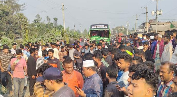 বেগমগঞ্জে বাস-মাইক্রো সংঘর্ষে শিশু নিহত, আহত ১০