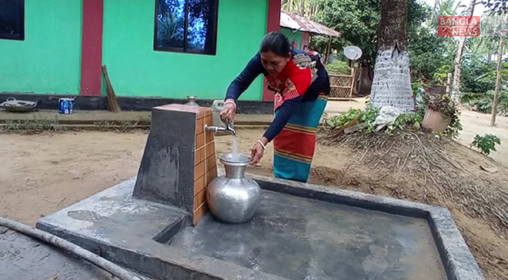 প্রত্যন্ত গ্রামে প্রতীক্ষিত সুপেয় পানি, কষ্ট লাঘব পাহাড়িদের