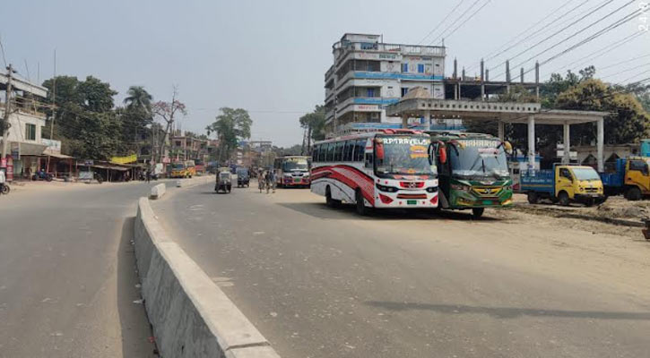 চাঁদা তোলার অভিযোগে ২ শ্রমিক গ্রেফতার, প্রতিবাদে ধর্মঘট