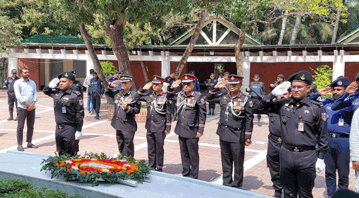 মানবাধিকার সম্মুন্নত রেখে দেশের নিরাপত্তায় কাজ করছে র‌্যাব 