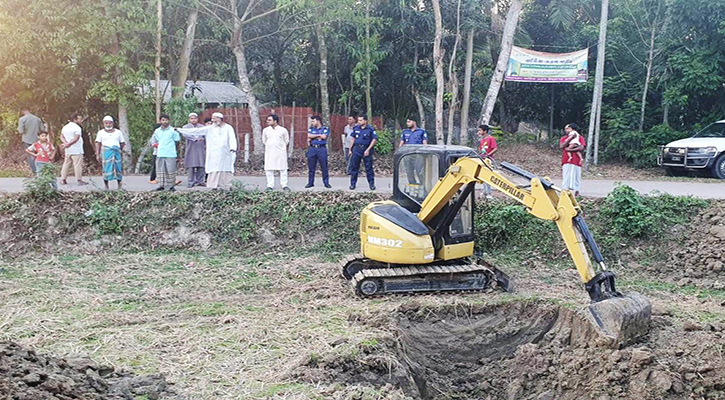 কৃষি জমির মাটি কাটায় সাবেক ইউপি চেয়ারম্যানকে জরিমানা