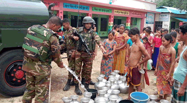 বান্দরবানের দুর্গম এলাকায় সুপেয় পানি দিল সেনাবাহিনী