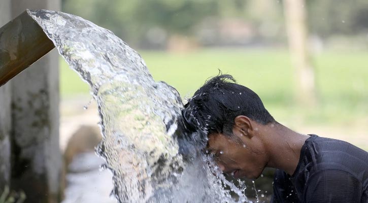 ৫ বিভাগ, ১১ অঞ্চলে বয়ে যাচ্ছে তাপপ্রবাহ