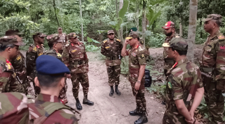 যশোরে গ্রীষ্মকালীন মহড়া পরিদর্শনে সেনাপ্রধান