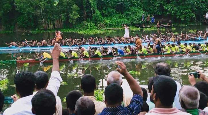 মধুখালীতে ঐতিহ্যবাহী নৌকাবাইচ 