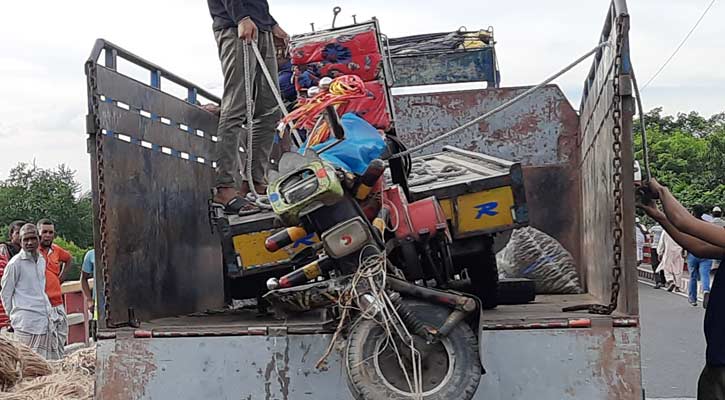 গোপালগঞ্জে সড়ক দুর্ঘটনায় ব্যবসায়ী নিহত