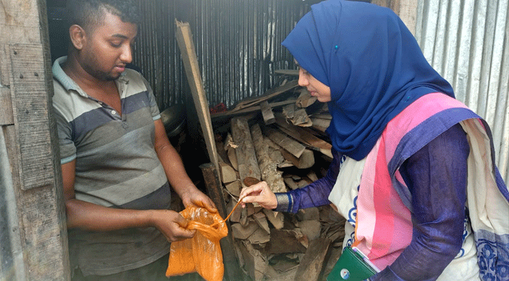 মুরগির মাংসে টেক্সটাইল রং, নান্না মিয়া বিরিয়ানিকে জরিমানা