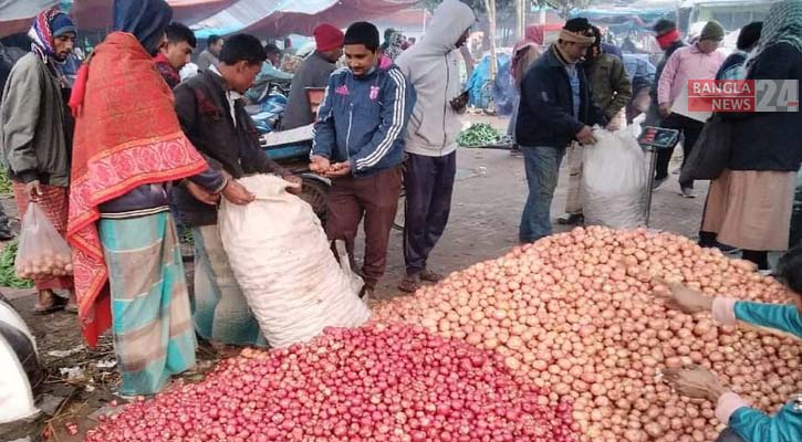 আগাম জাতের আলুর বাম্পার ফলন, দামে খুশি চাষিরা