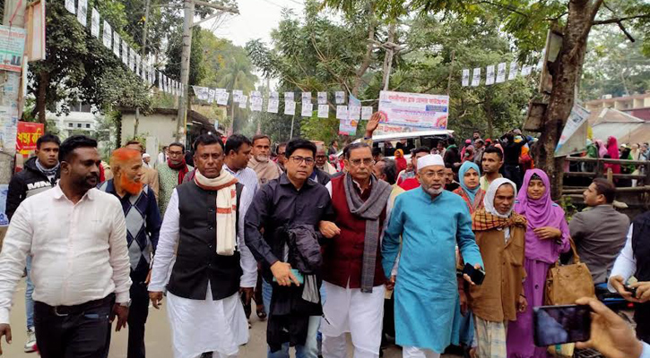 বরিশাল-২: আওয়ামী লীগের নৌকা নিয়ে মেননের মুখে হাসি