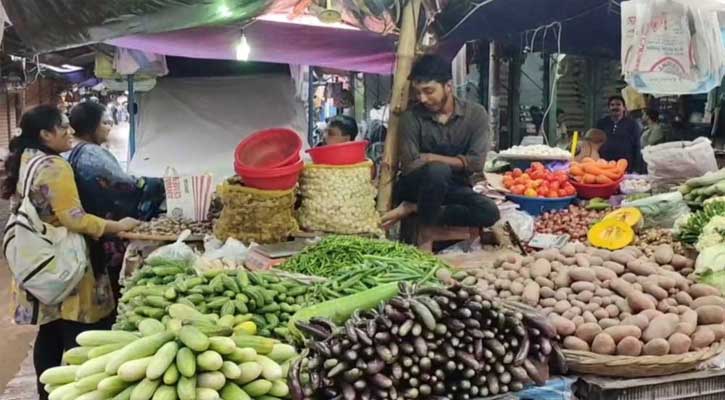 ভোলায় বেড়েছে আলু ও কাঁচা মরিচের দাম