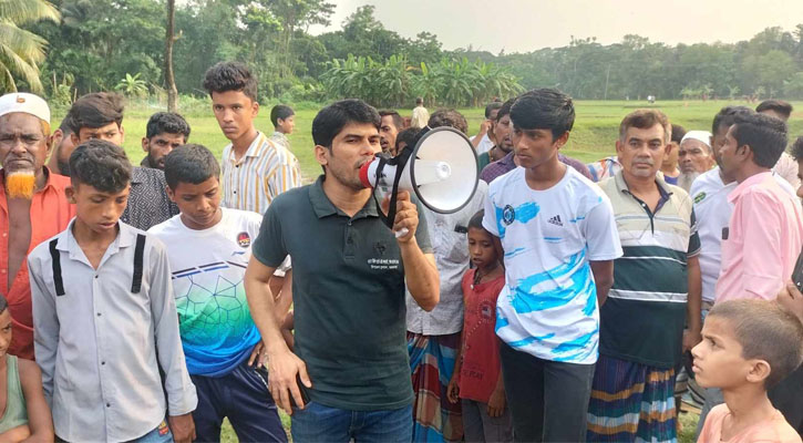 ইজারা না নিয়ে পশুর হাট, ইউএনওকে দেখে পালালেন আ.লীগ নেতা