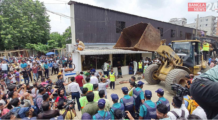 সাদিক অ্যাগ্রোতে অভিযান শুরু ডিএনসিসির 