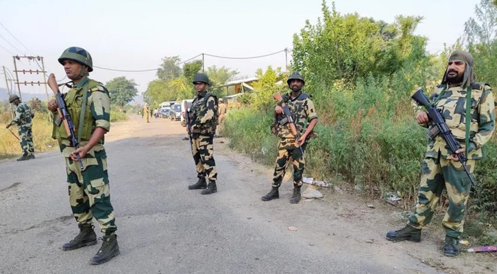 কাশ্মীরে জঙ্গি হামলায় ৫ ভারতীয় সেনা নিহত