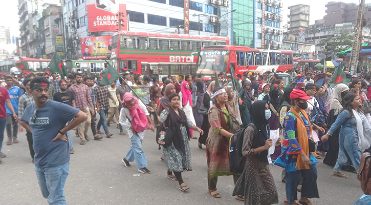 সাড়ে ৩ ঘণ্টা পর পল্টন-মতিঝিলে স্থবিরতা কাটল