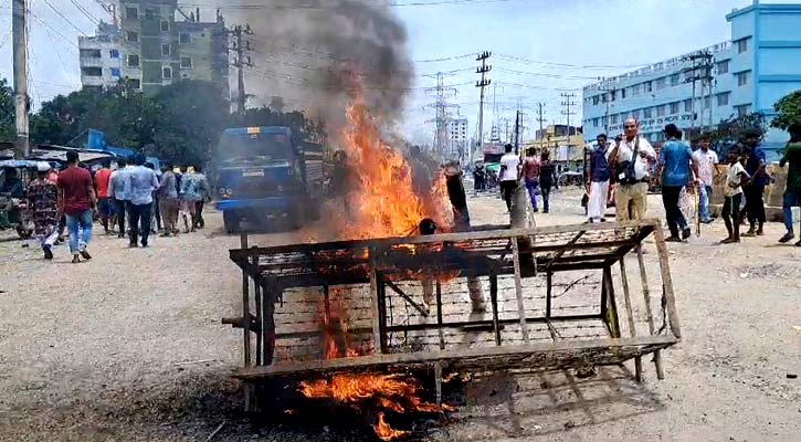 ব্রাহ্মণবাড়িয়ায় ছাত্রলীগের হামলায় সাংবাদিক আহত