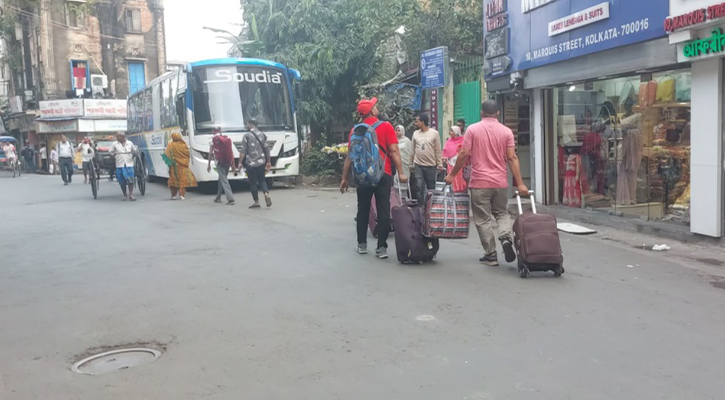 পাসপোর্ট সঙ্গে না রেখে কলকাতায় হয়রানির শিকার বাংলাদেশিরা