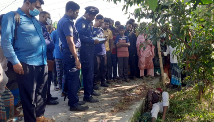 সিদ্ধিরগঞ্জে খামারের পাশে পড়ে ছিল যুবকের গলাকাটা মরদেহ