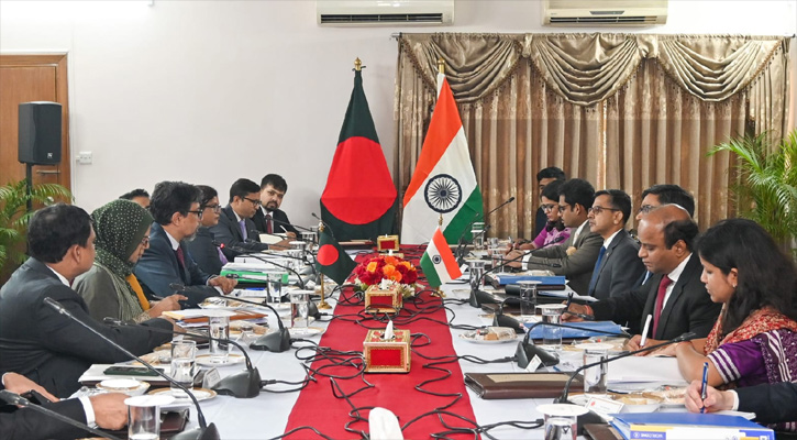 বৈঠকে বসেছেন বাংলাদেশ ও ভারতের পররাষ্ট্র সচিব