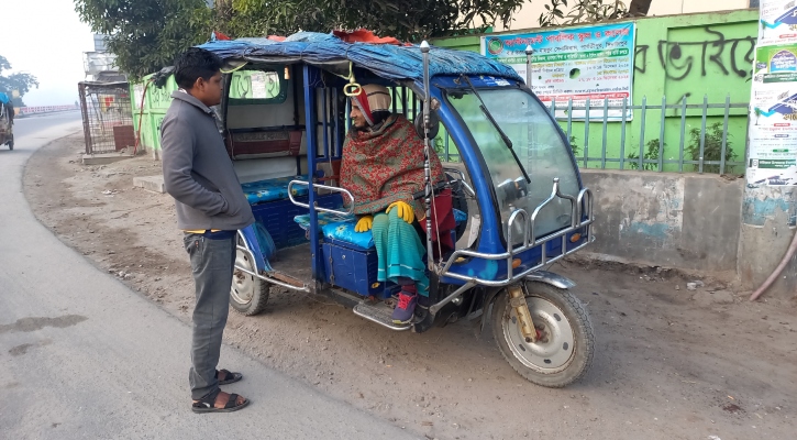 ঝলমলে রোদেও পঞ্চগড়ের তাপমাত্রা ৯ ডিগ্রির ঘরে